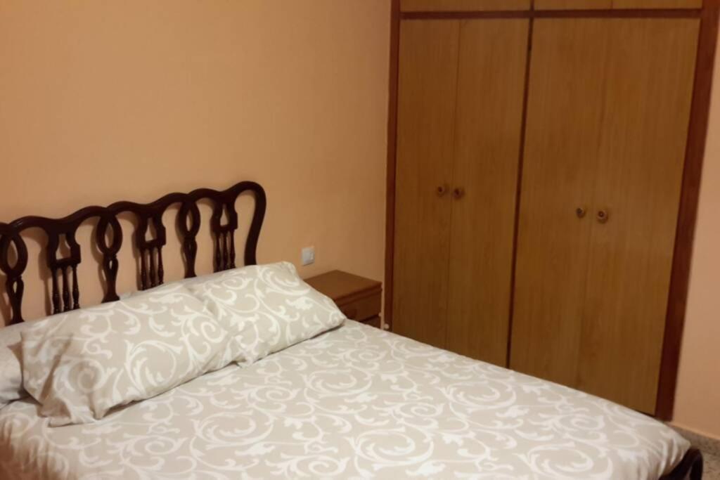 Apartamentos Campomanes Exterior foto
